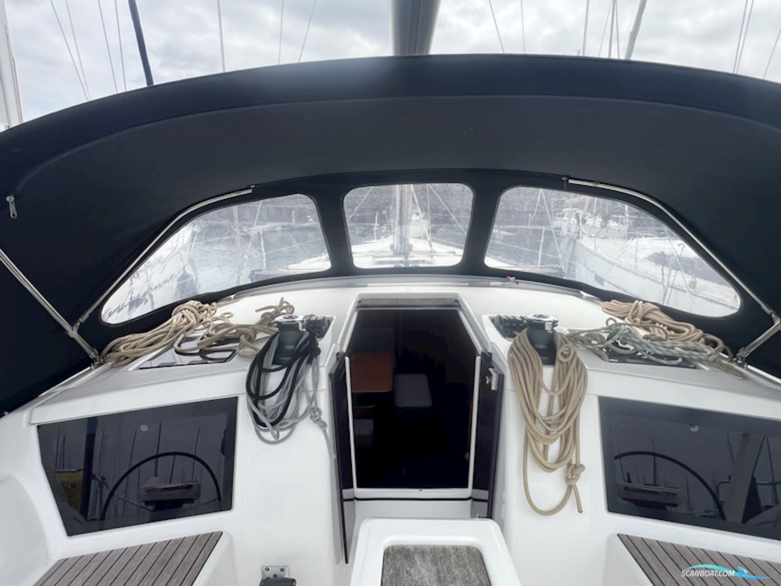 Dufour 430 GL