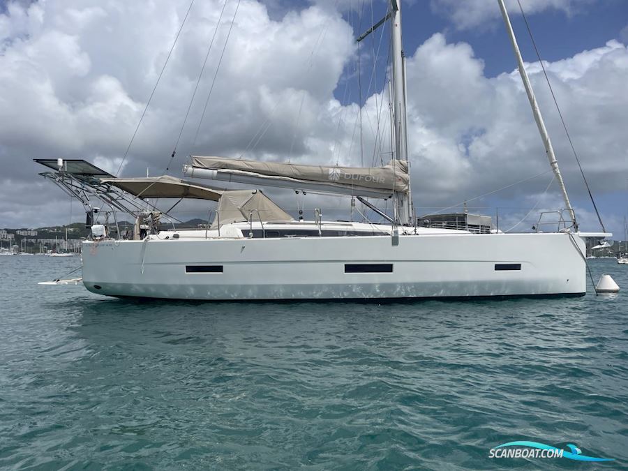 Dufour 430 Grand Large Zeilboten 2023, met Volvo D2-60 motor, Martinique