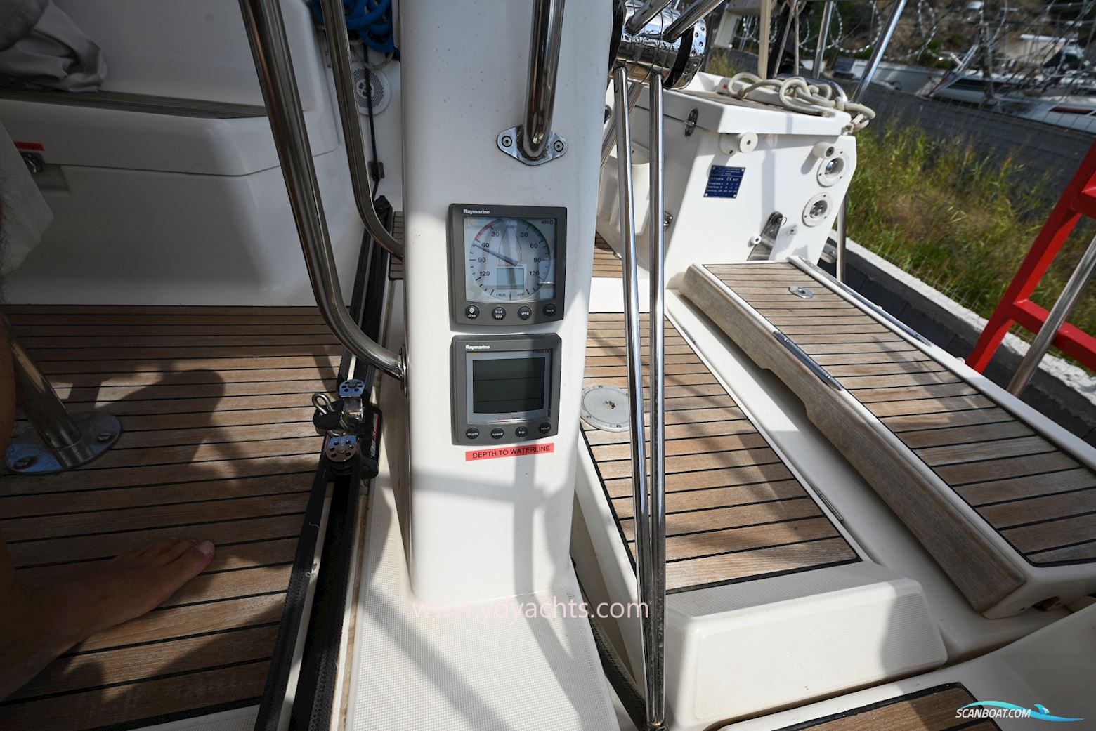 Dufour 44 Performance