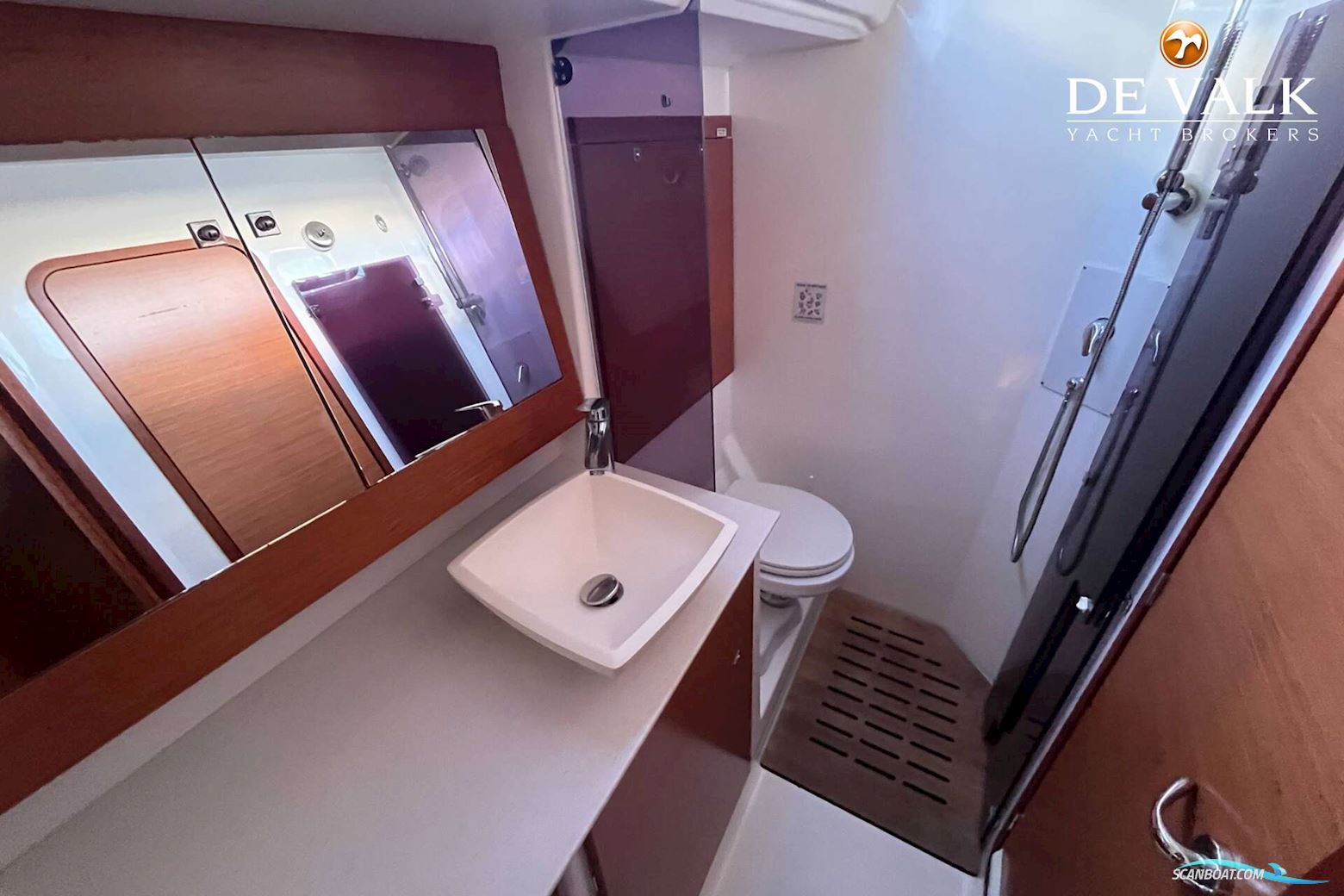 Dufour 520 Grand Large