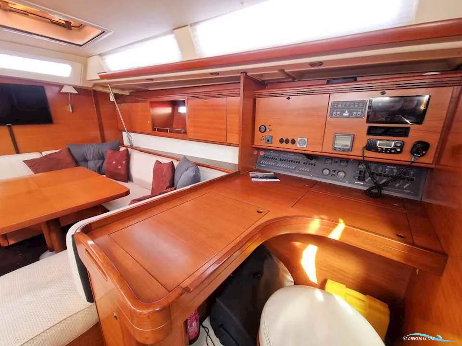 Dufour 525 GL