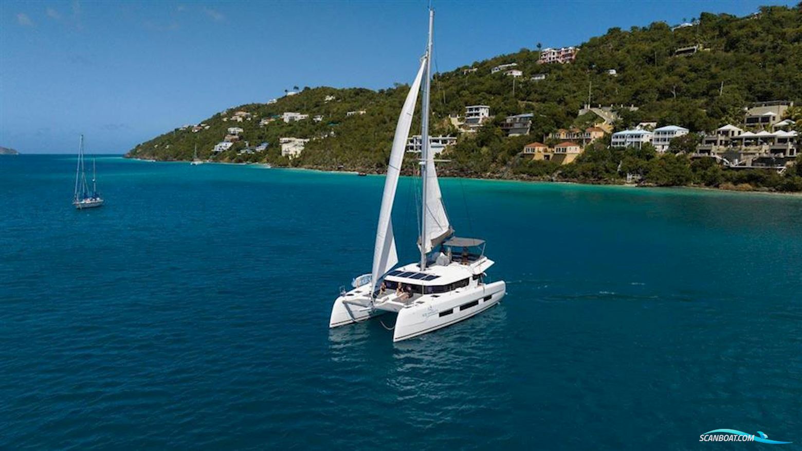 Dufour Catamarans 48