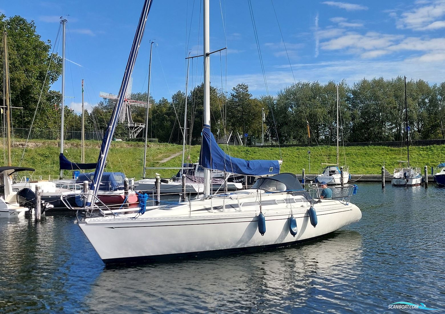 Elan 33