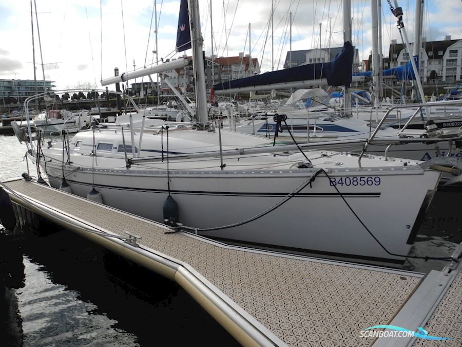 Elan 333 Zeilboten 2003, met Yanmar 2GM20F motor, België