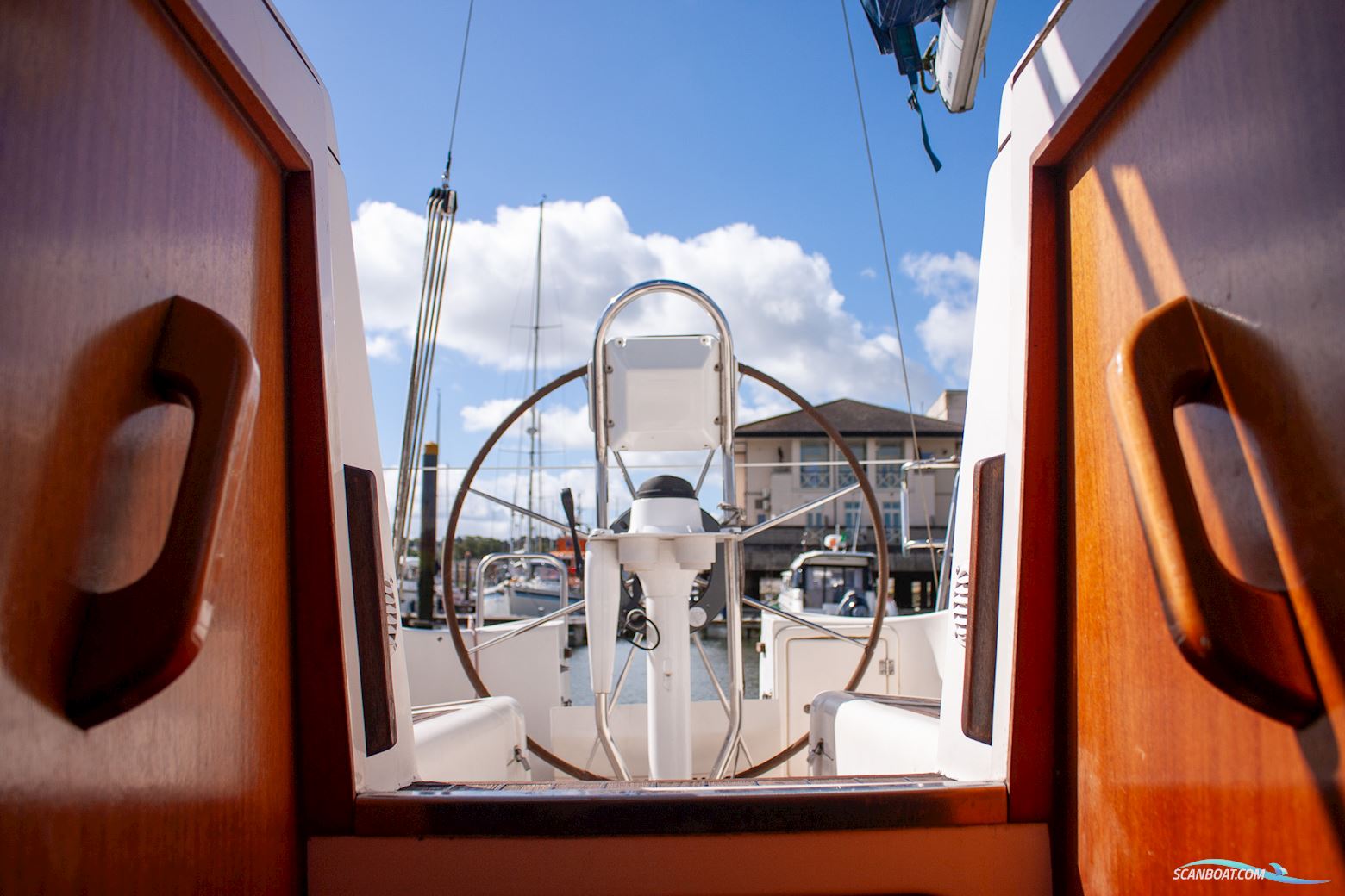Elan 333