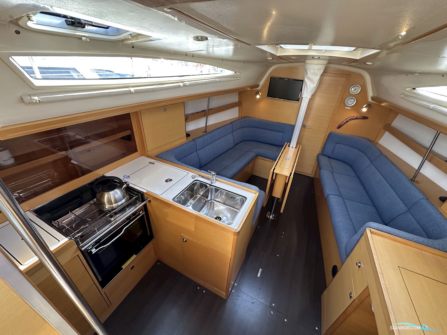 Elan 340