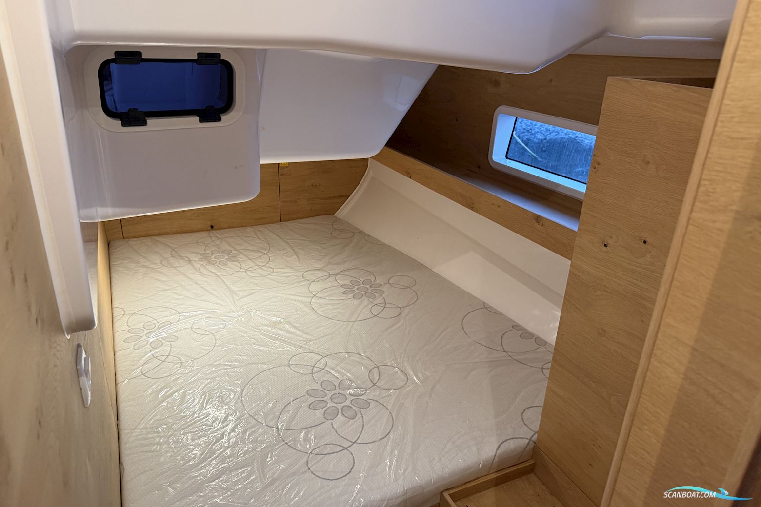 Elan Marine Impression 45