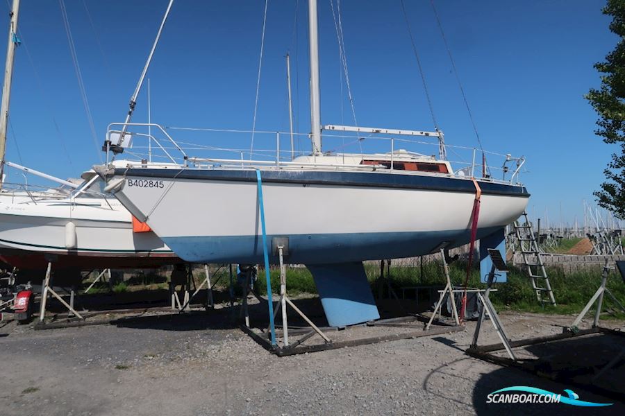 Etap 28 Zeilboten 1980, met Yanmar 3YM20 motor, België