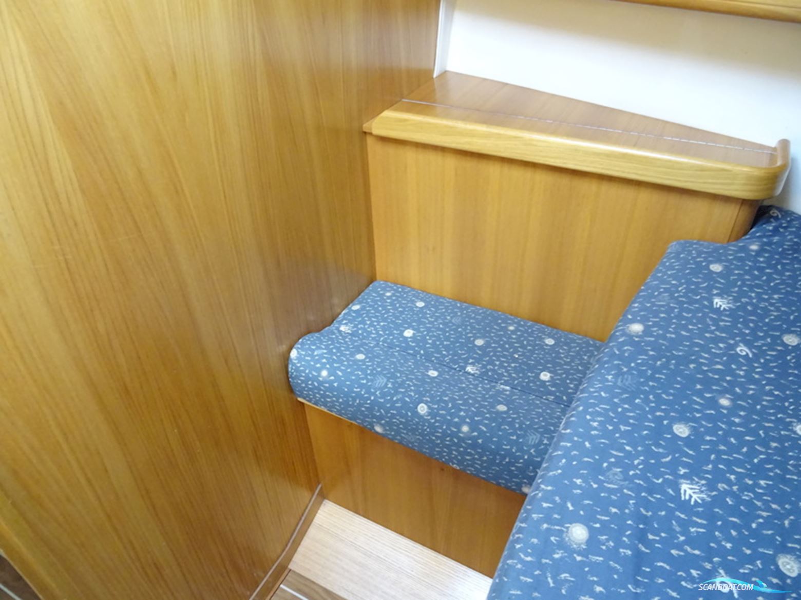 Feeling 36 Lift Keel