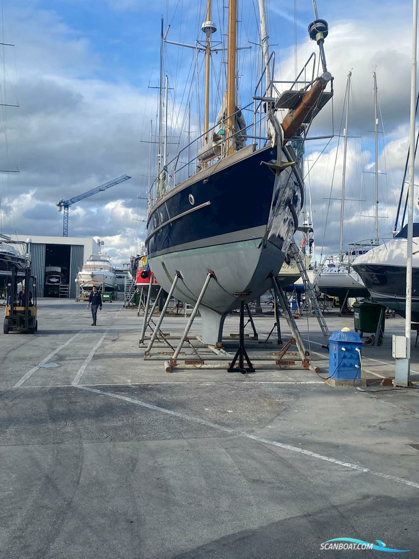 Fijian 47
