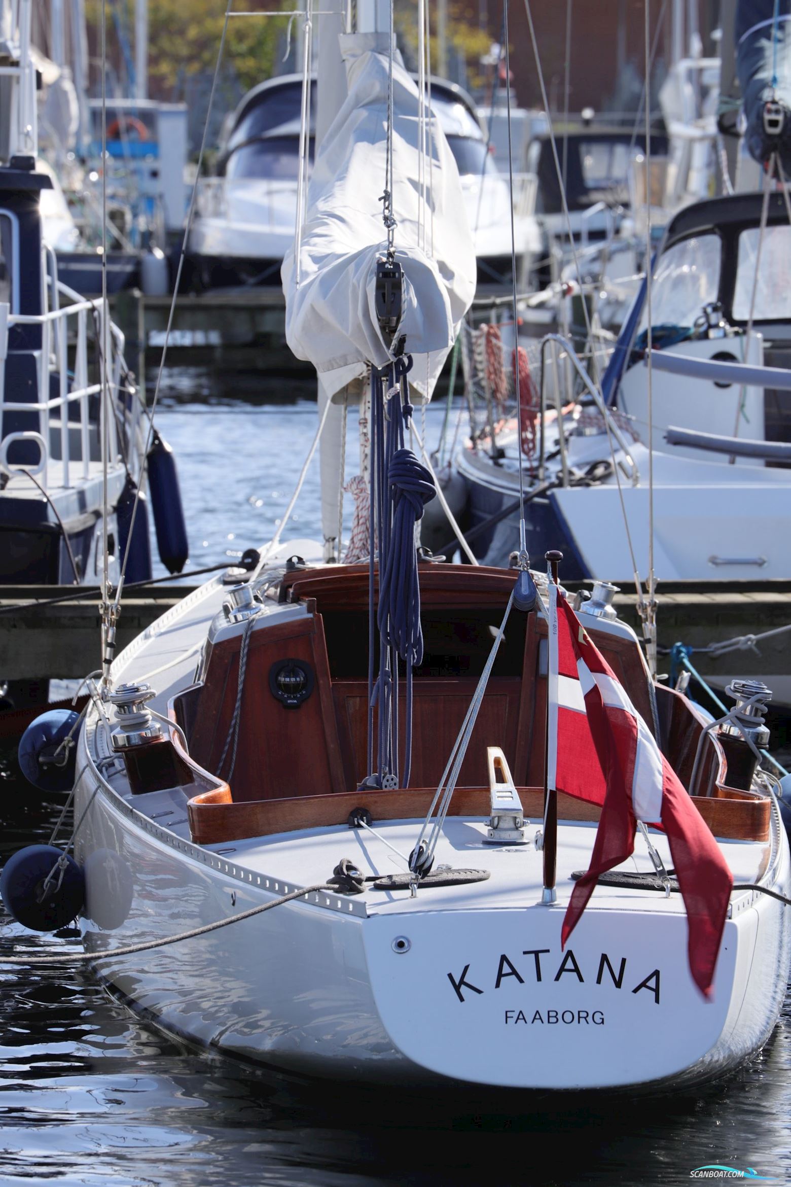 First Class One Off 40