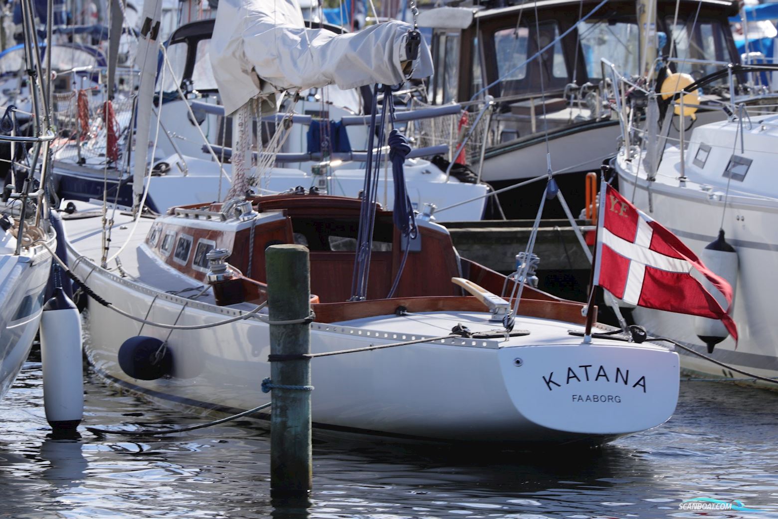 First Class One Off 40