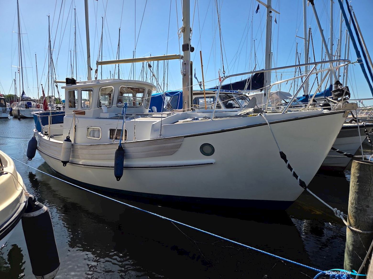 Fisher 25 Zeilboten 1976, met Vetus motor, Denemarken