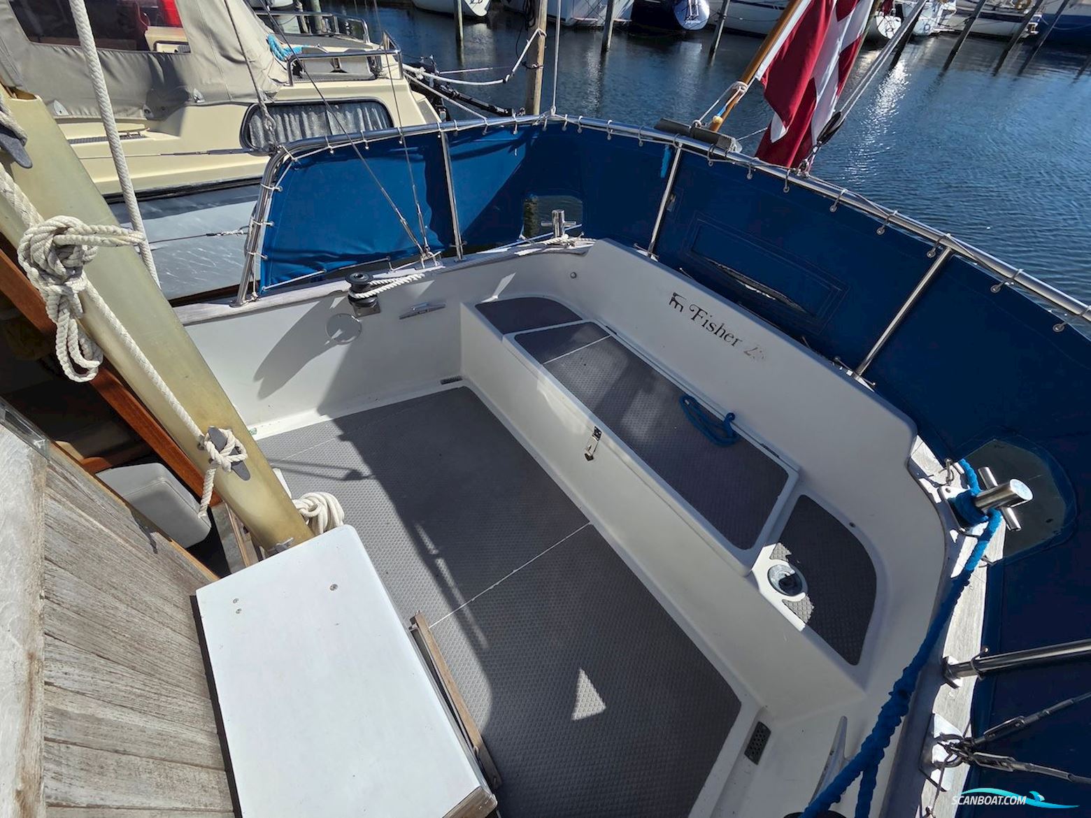 Fisher 25
