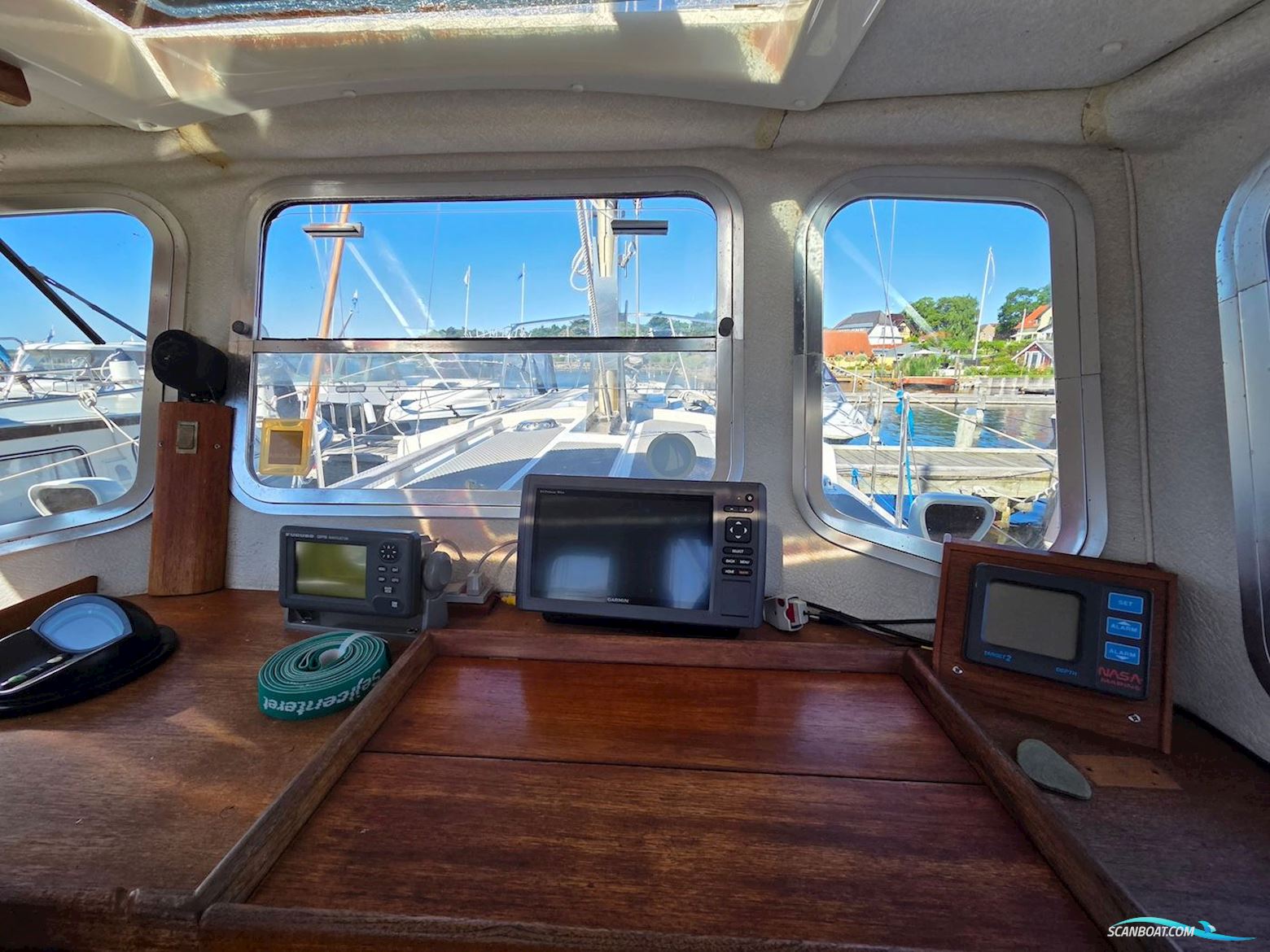 Fisher 25