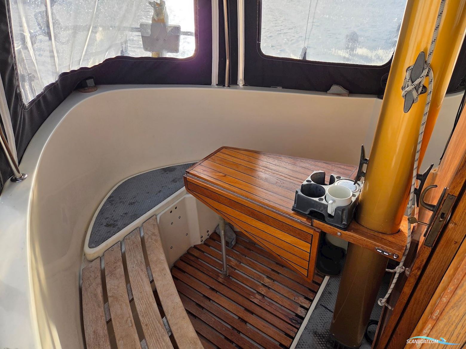 Fisher 30 Ketch