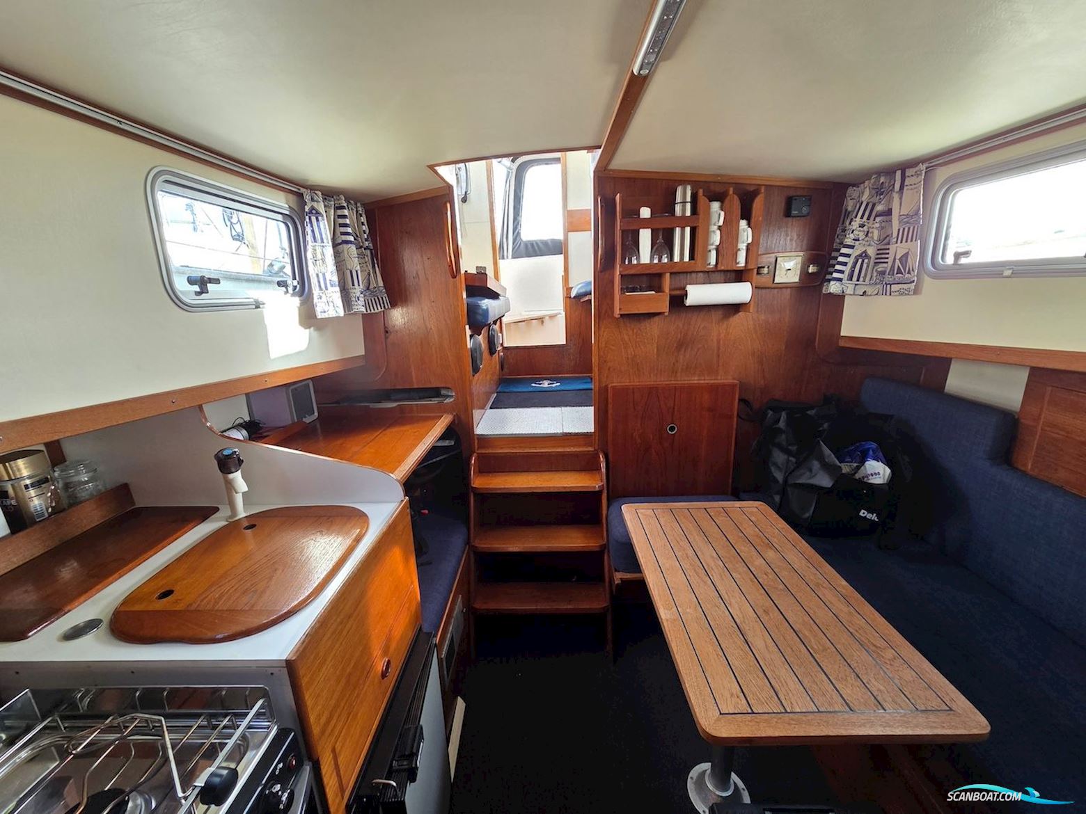 Fisher 30 Ketch