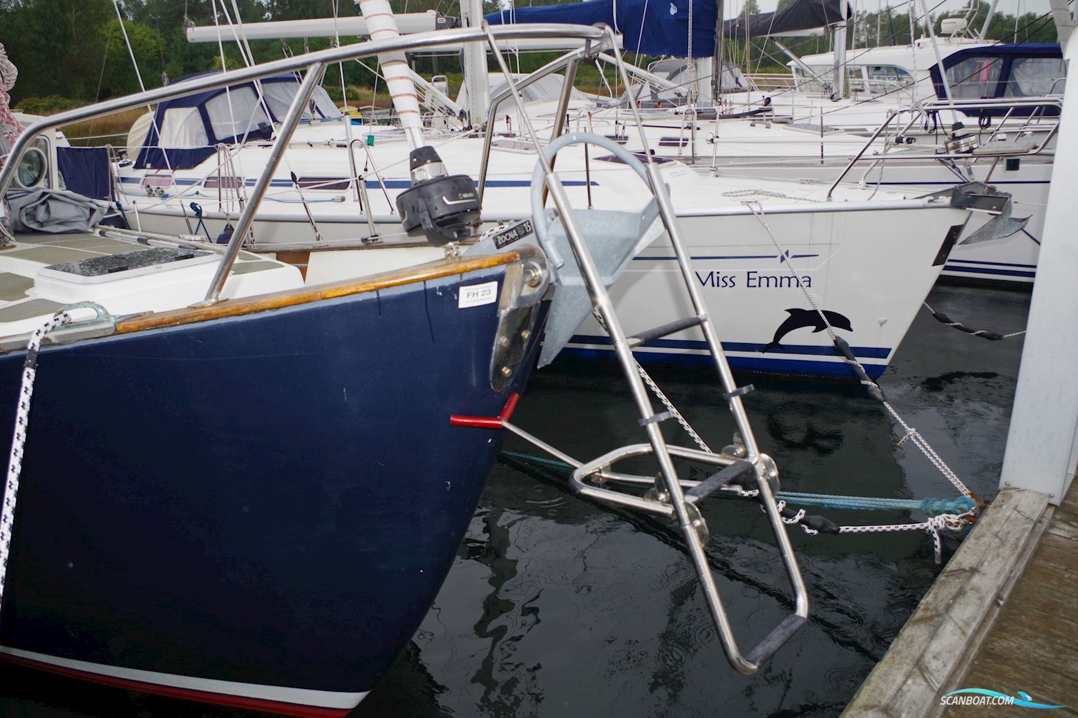 Fisher 34 Ketch