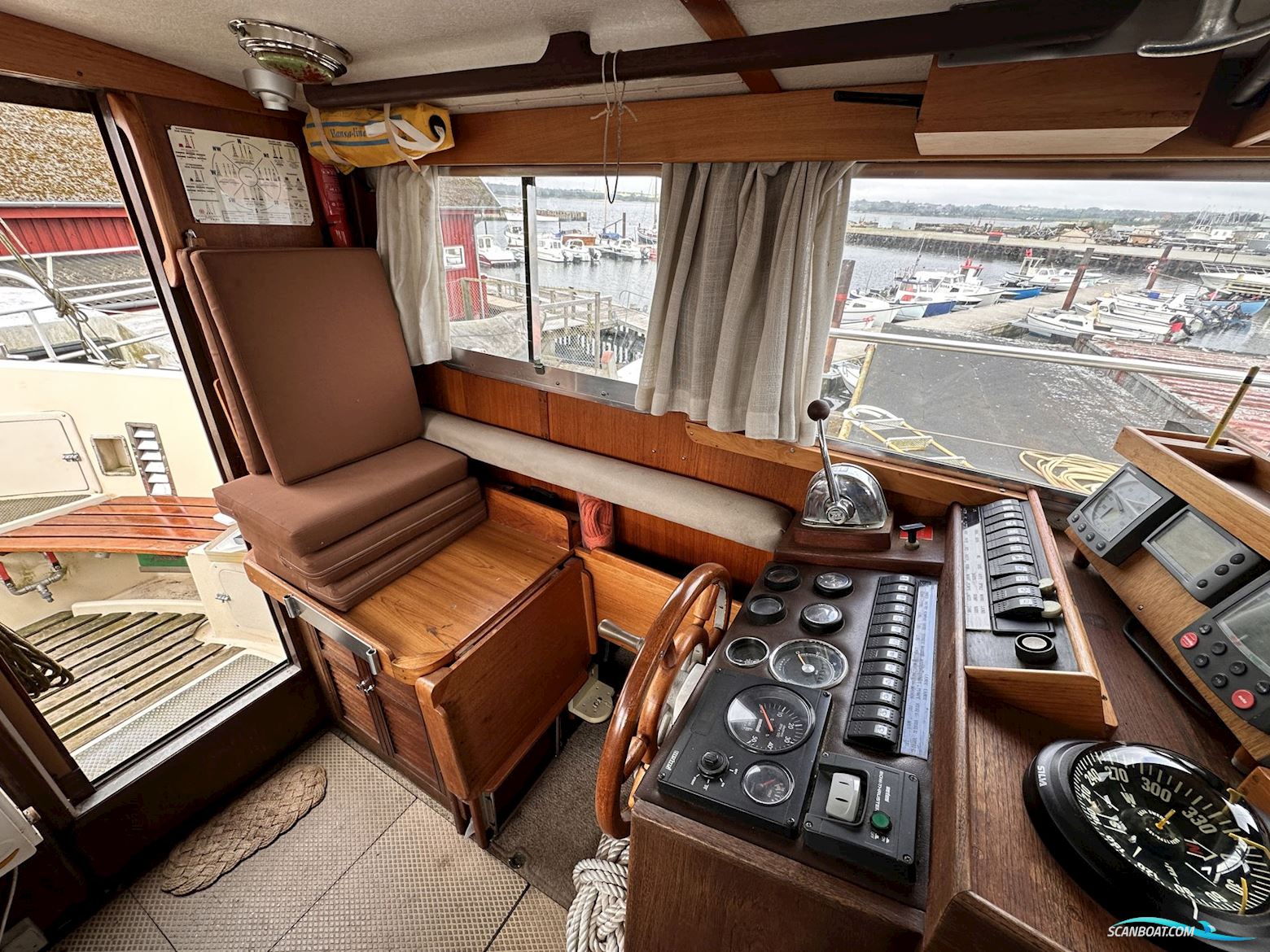 Fisher 34