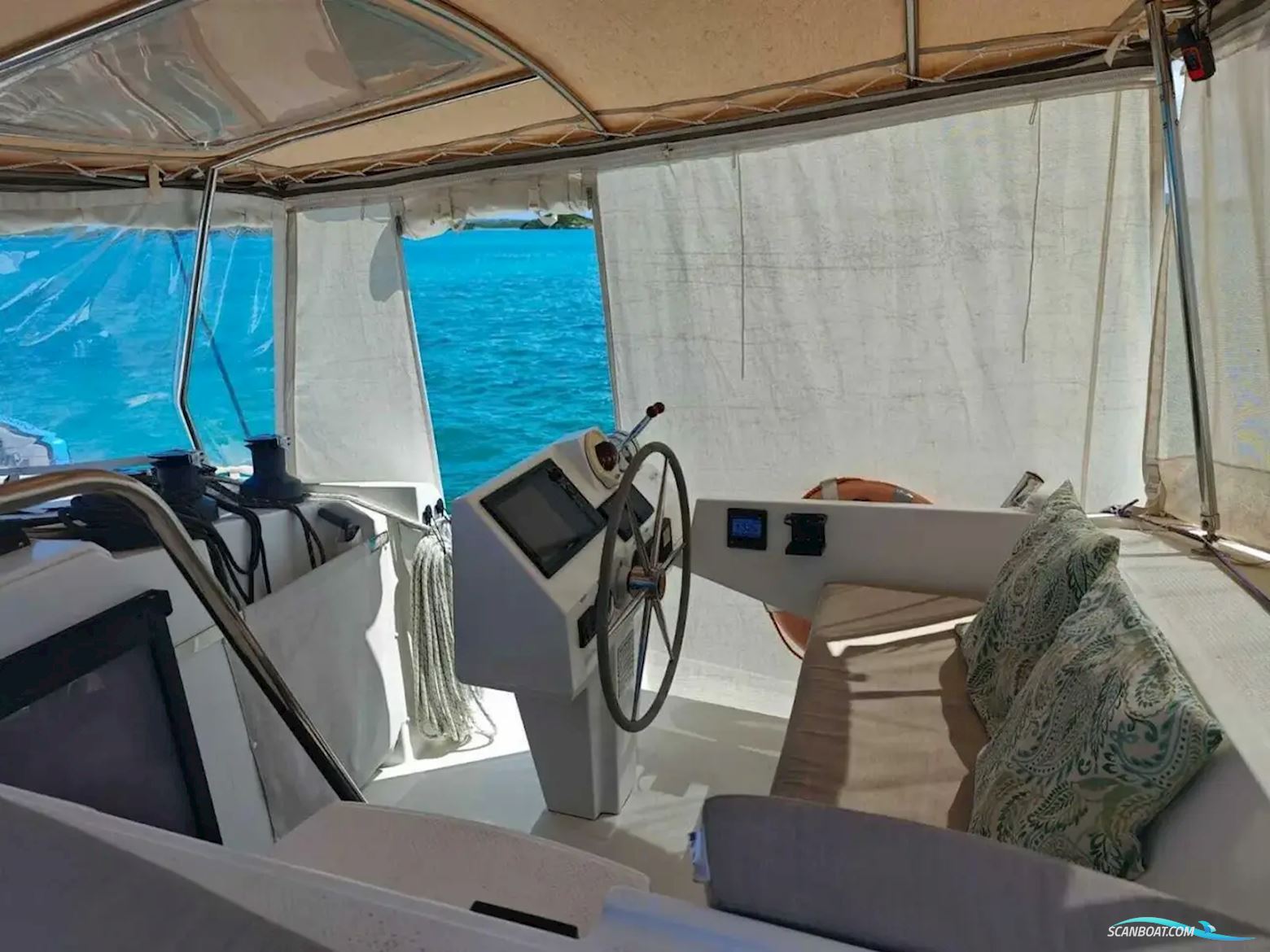 Fountaine Pajot Astrea 42