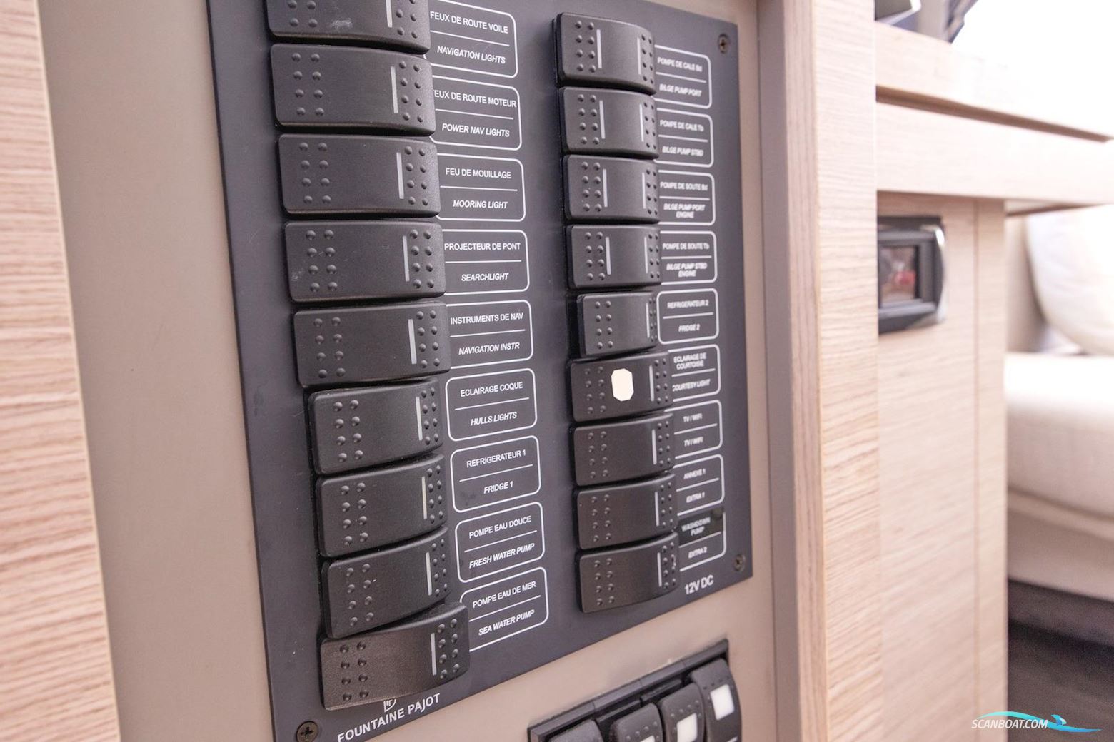 Fountaine Pajot Astrea 42