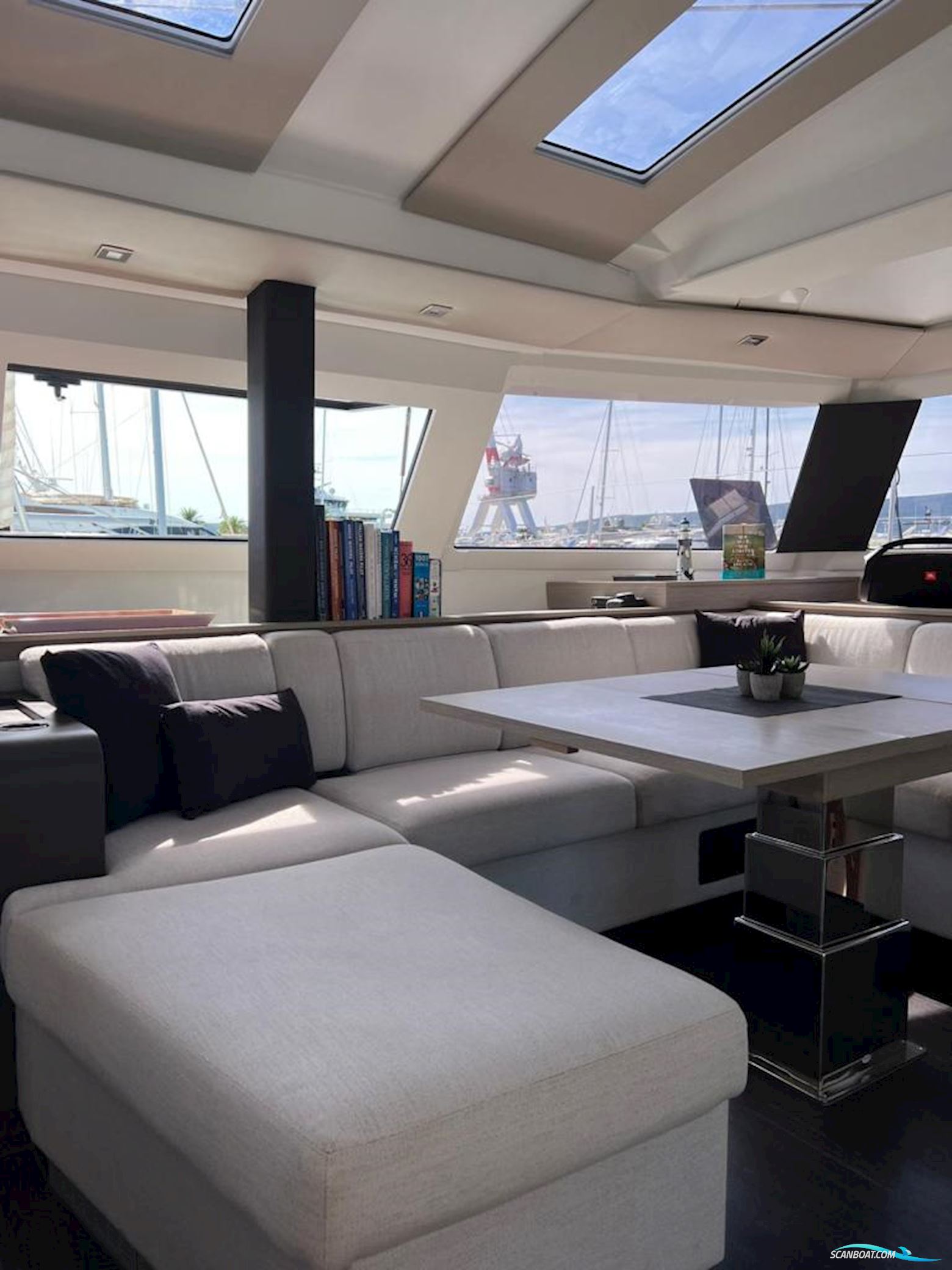 Fountaine Pajot Elba 45