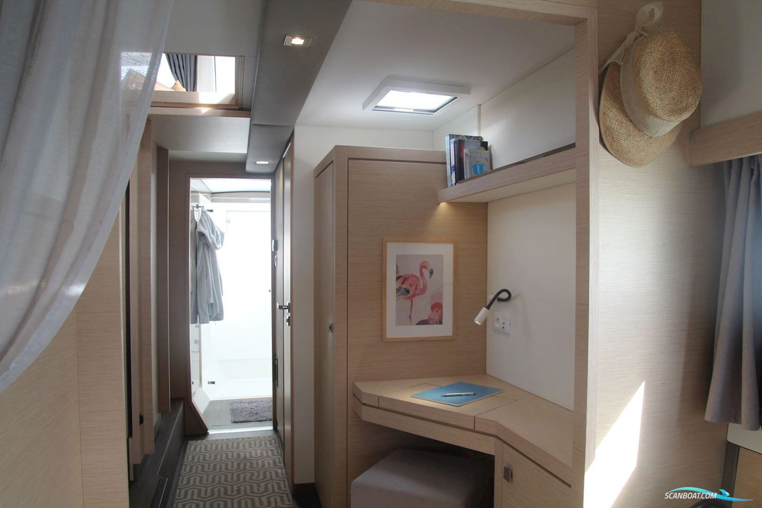 Fountaine Pajot Lucia 40