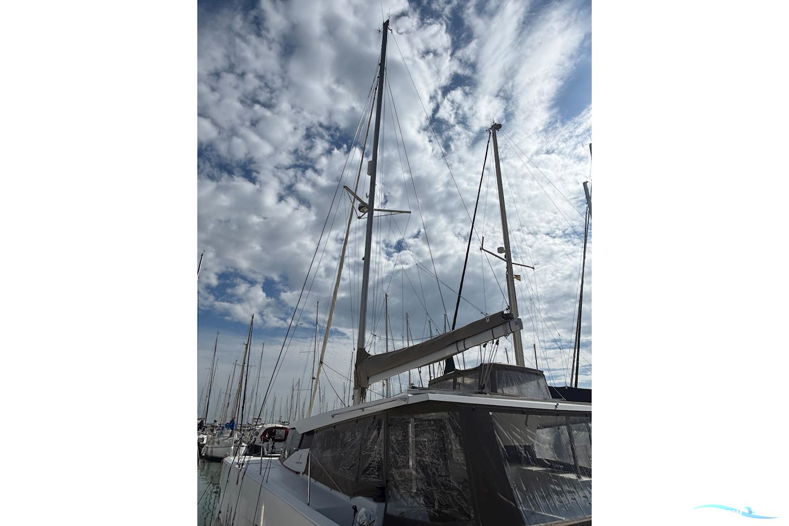 Fountaine Pajot Lucia 40