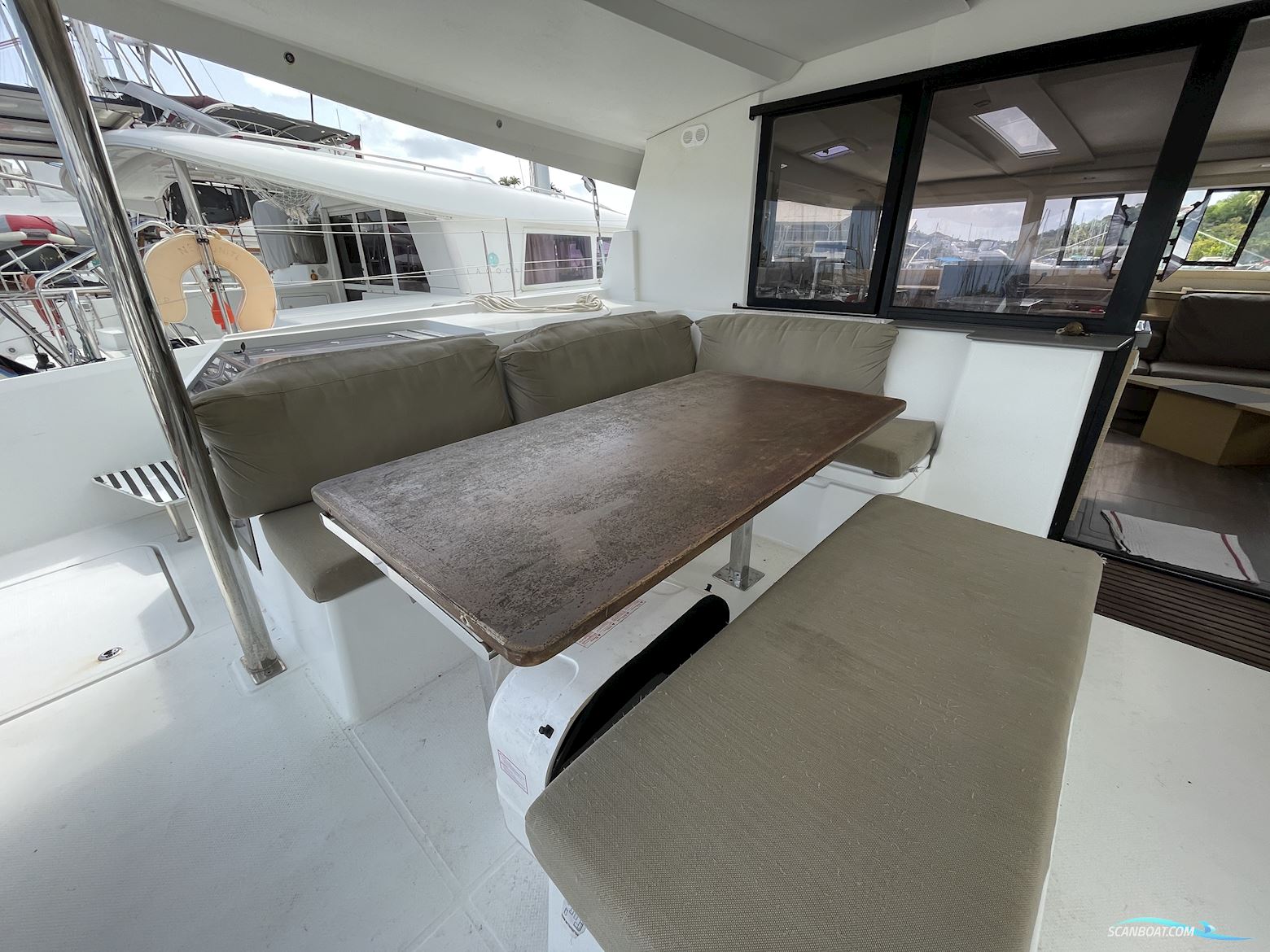 Fountaine Pajot Saona 47