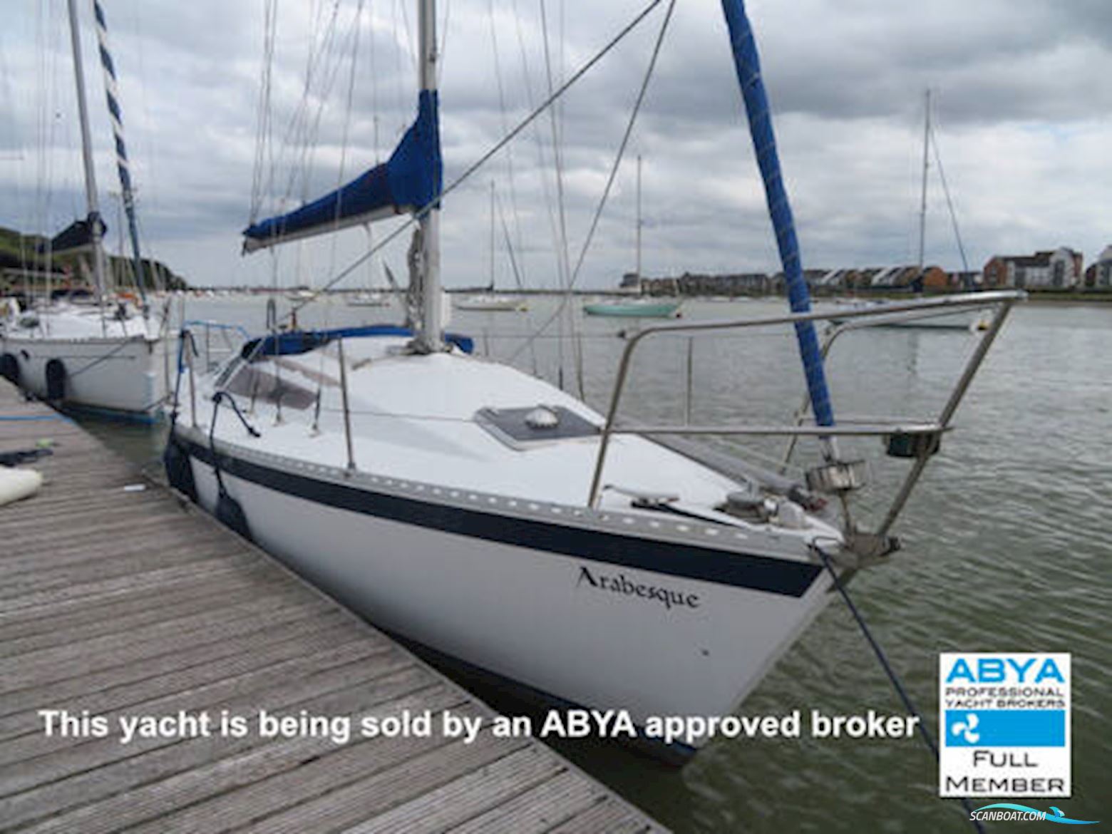 Gib Sea 84 Zeilboten 1984, met Beta BD722 - new 2004 motor, United Kingdom
