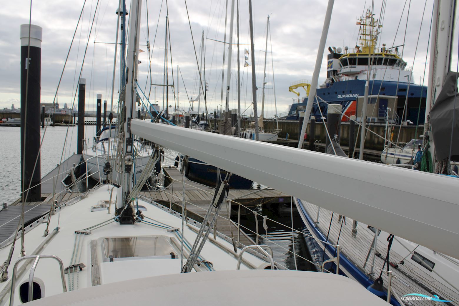 Gilbert Marine Gib'Sea 402 Master