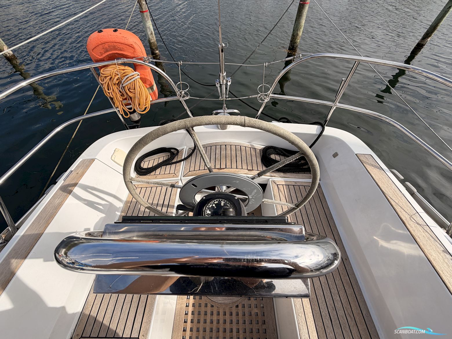 Grand Soleil 343