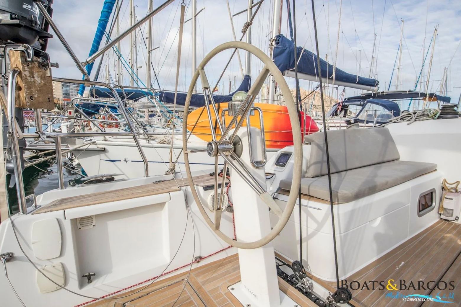 Grand Soleil 39