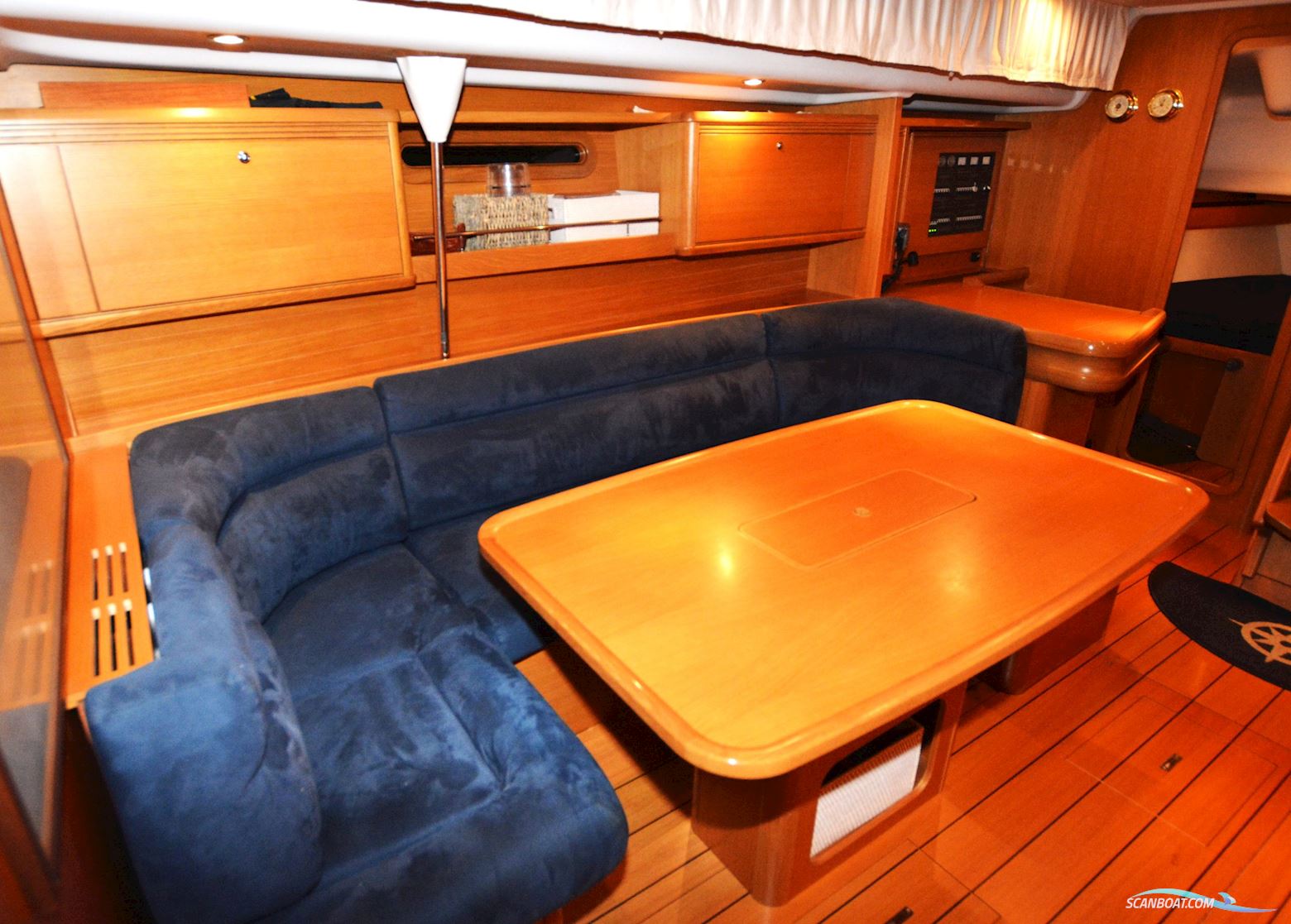 Grand Soleil 43