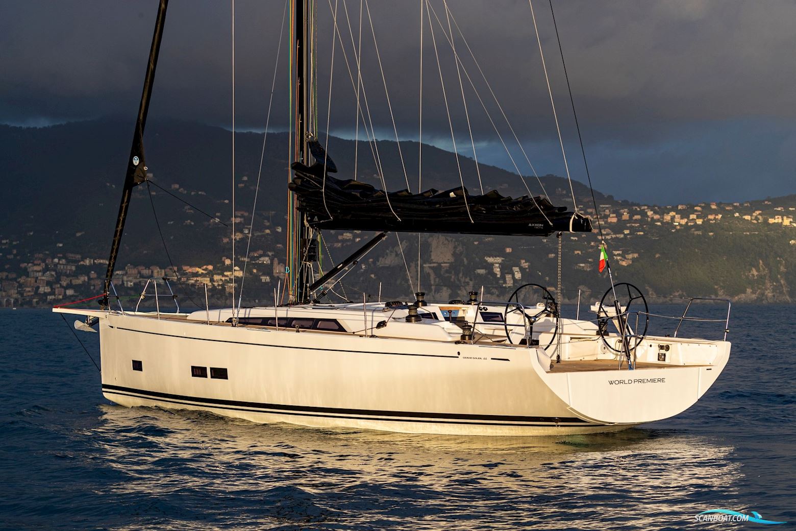 Grand Soleil 44