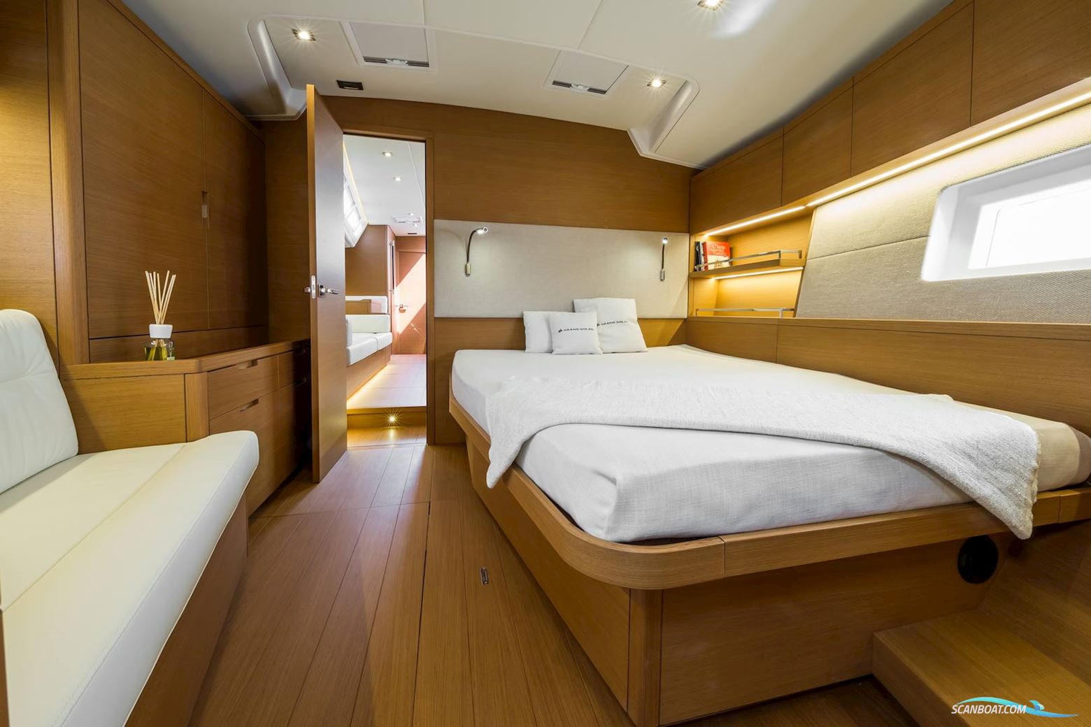 Grand Soleil 58