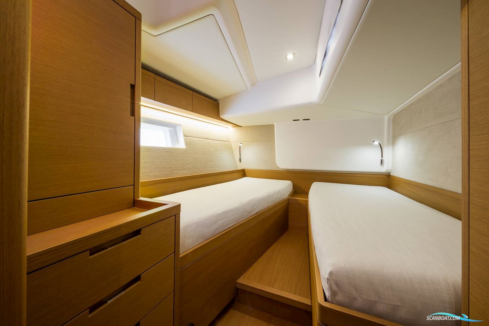 Grand Soleil 58