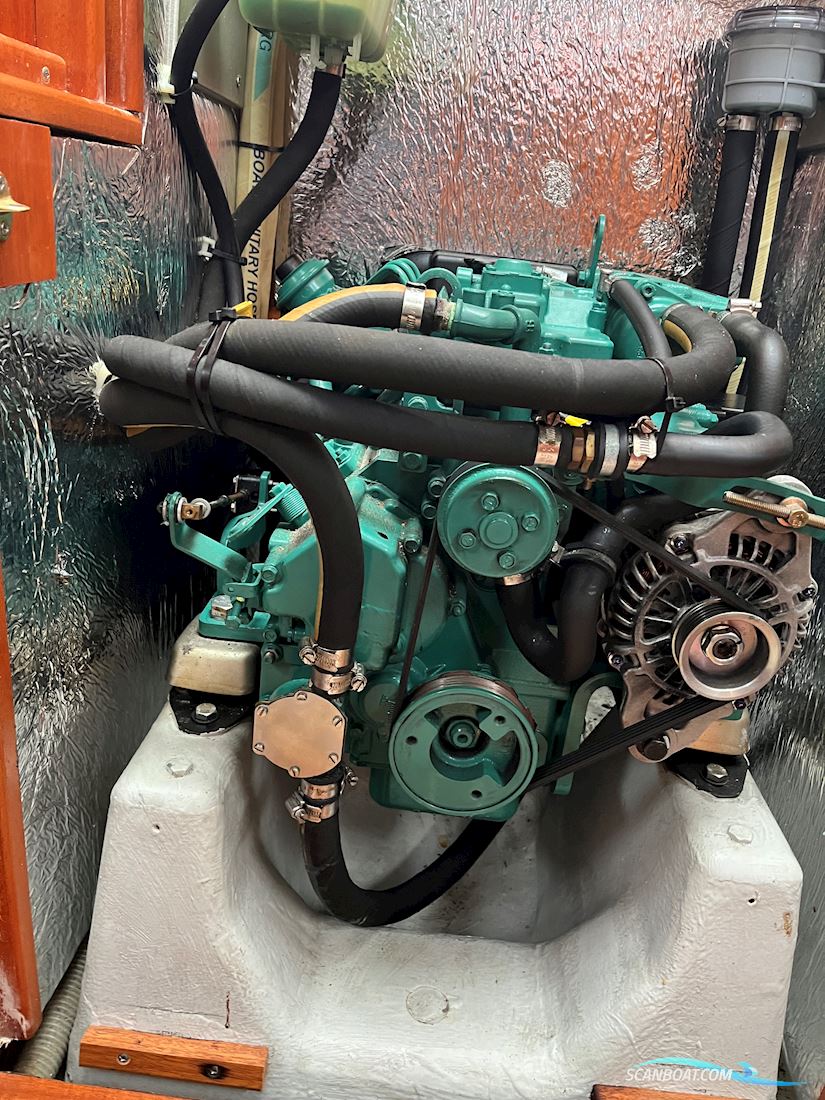 Hallberg Rassy 31 MKII