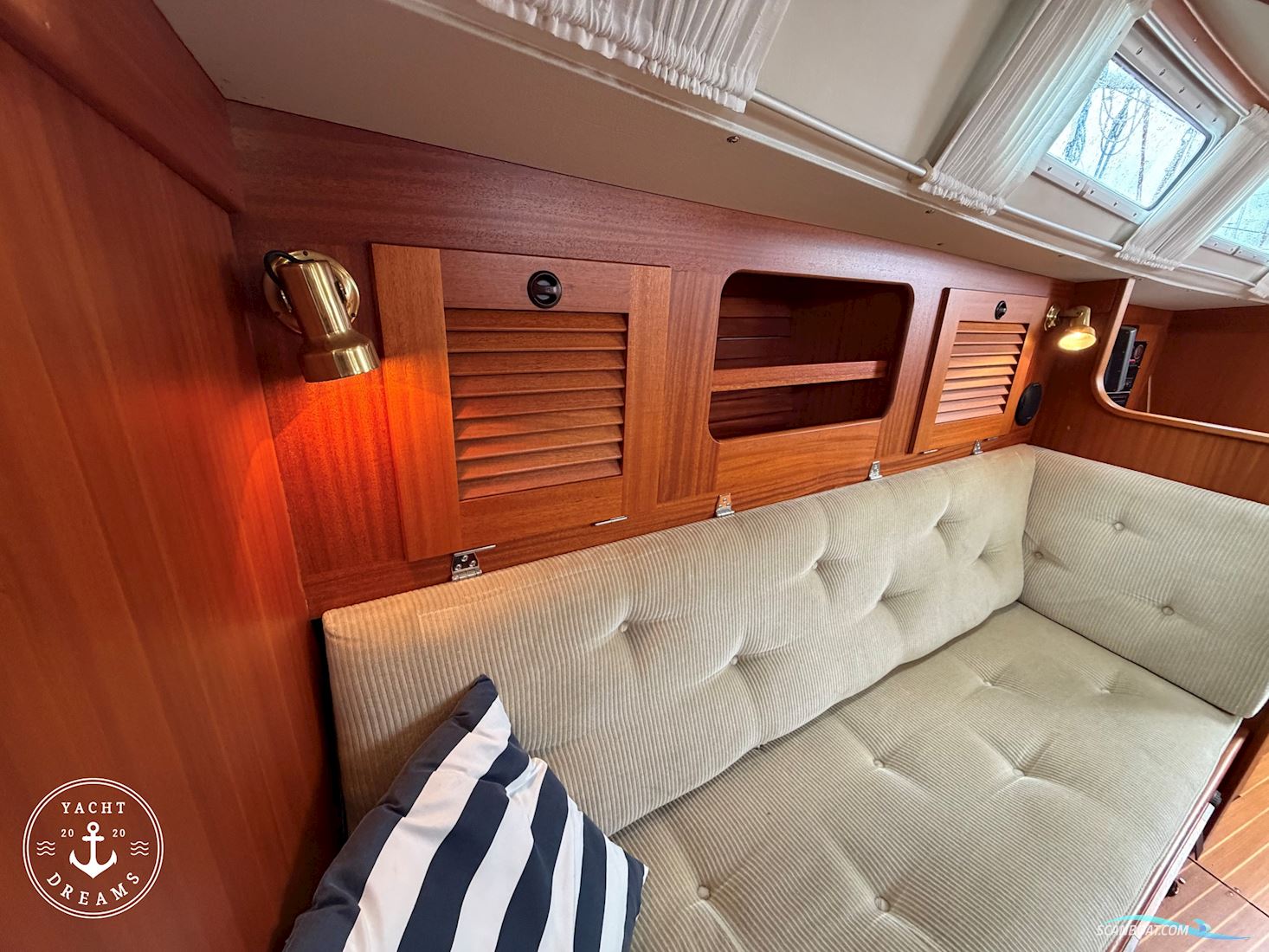 Hallberg Rassy 31 MKII