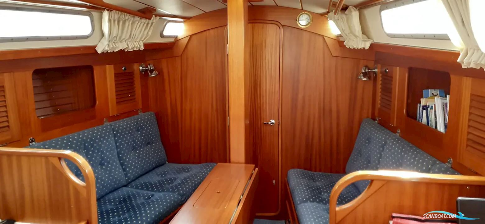 Hallberg-Rassy 31
