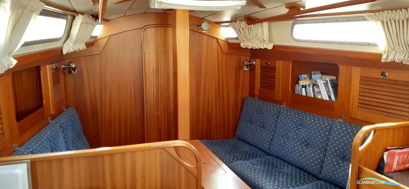 Hallberg-Rassy 31