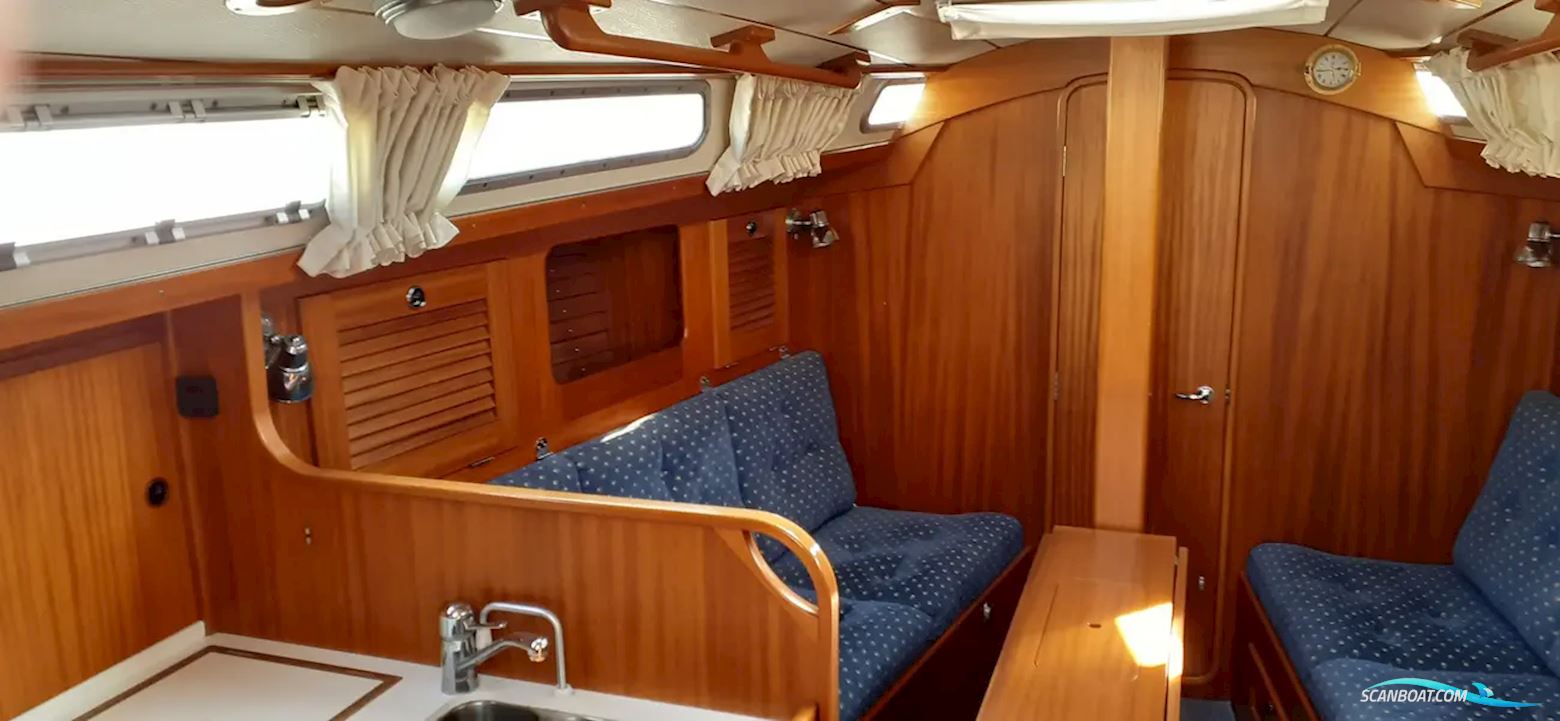 Hallberg-Rassy 31