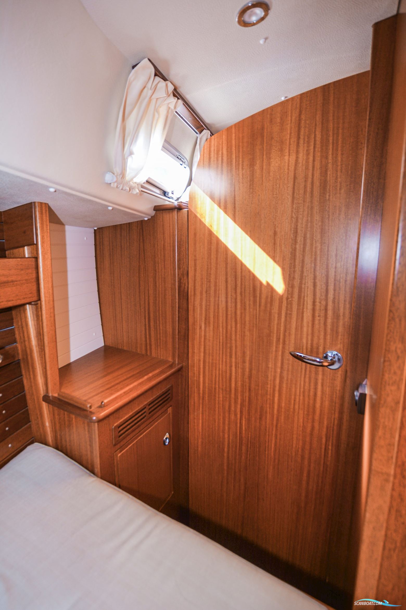 Hallberg-Rassy 310
