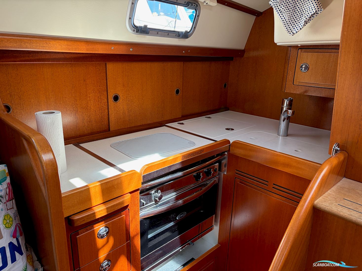 Hallberg Rassy 310
