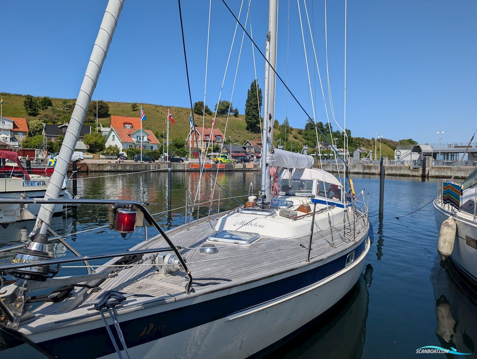 Hallberg-Rassy 312 MK1 Zeilboten 1983, met Volvo Penta MD11 motor, Sweden