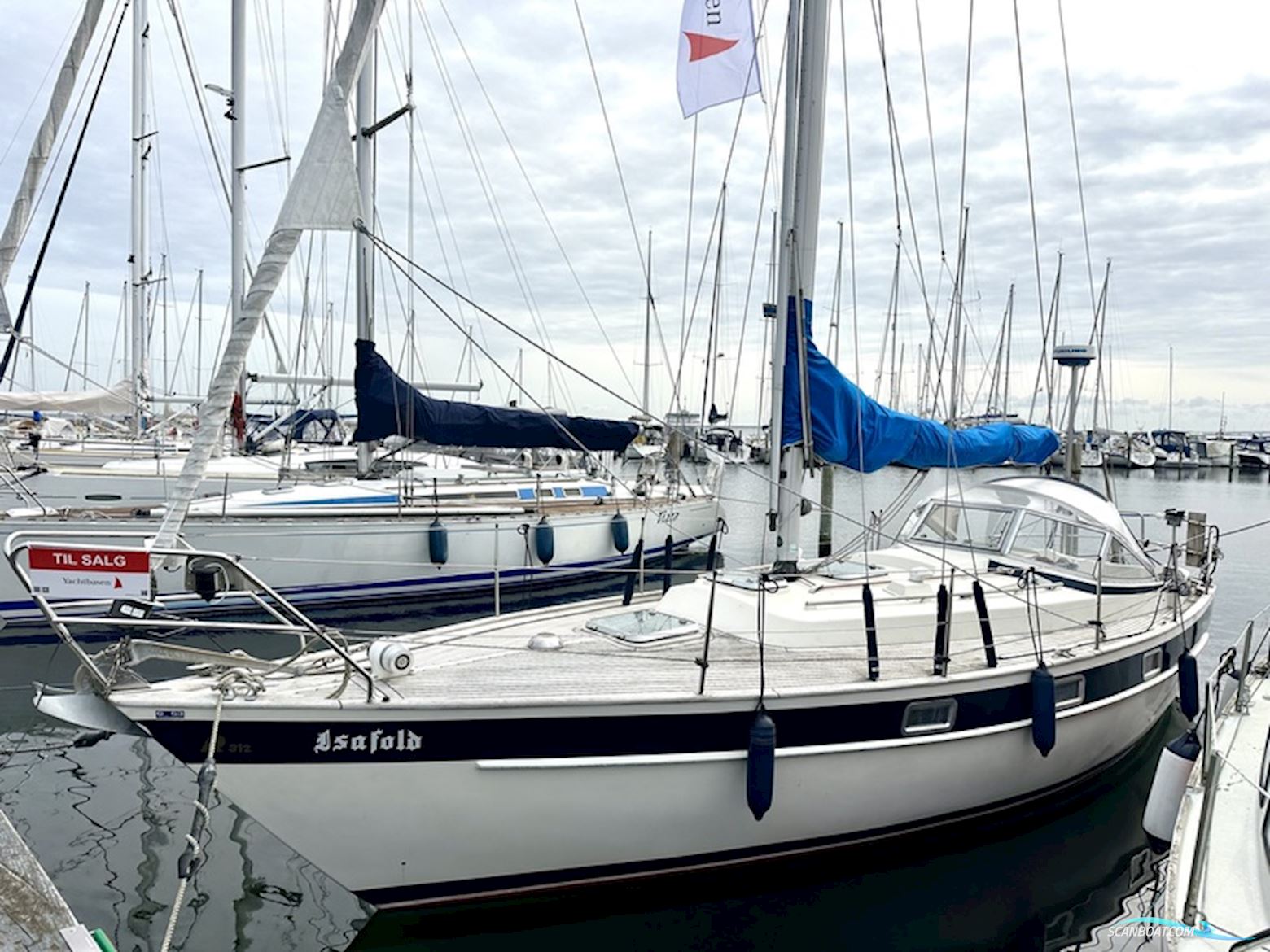 Hallberg Rassy 312 Zeilboten 1985, met Volvo Penta
 motor, Denemarken