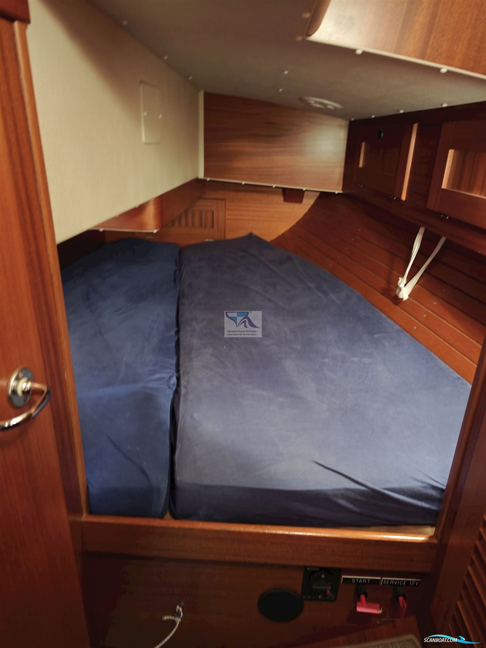 Hallberg Rassy 34