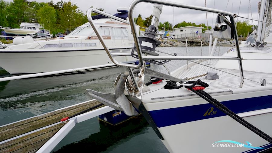 Hallberg-Rassy 34
