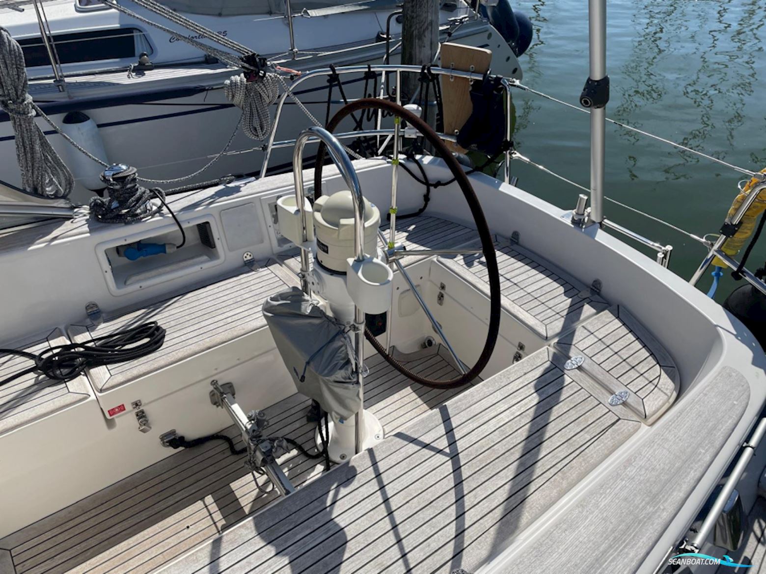 Hallberg Rassy 34