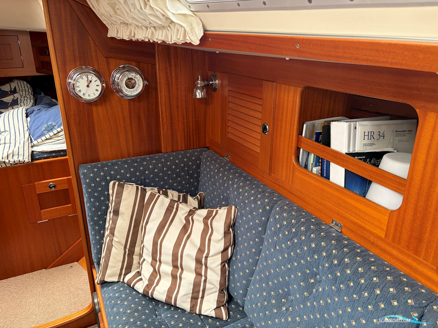 Hallberg-Rassy 34
